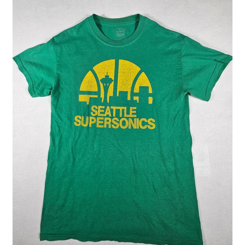 Seattle Supersonics Mens Green Yellow Graphic T-Shirt Small NBA Basketball Tee